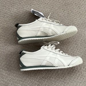 Onitsuka Tigers brand new, never worn. Off white/sage